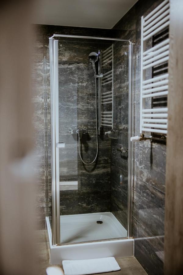 Hotel Greys Polonia Zasutowo 外观 照片