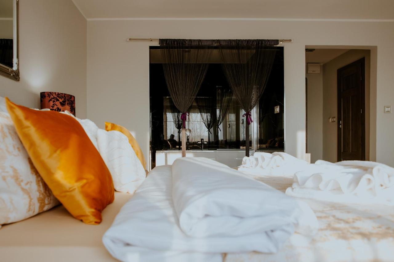 Hotel Greys Polonia Zasutowo 外观 照片