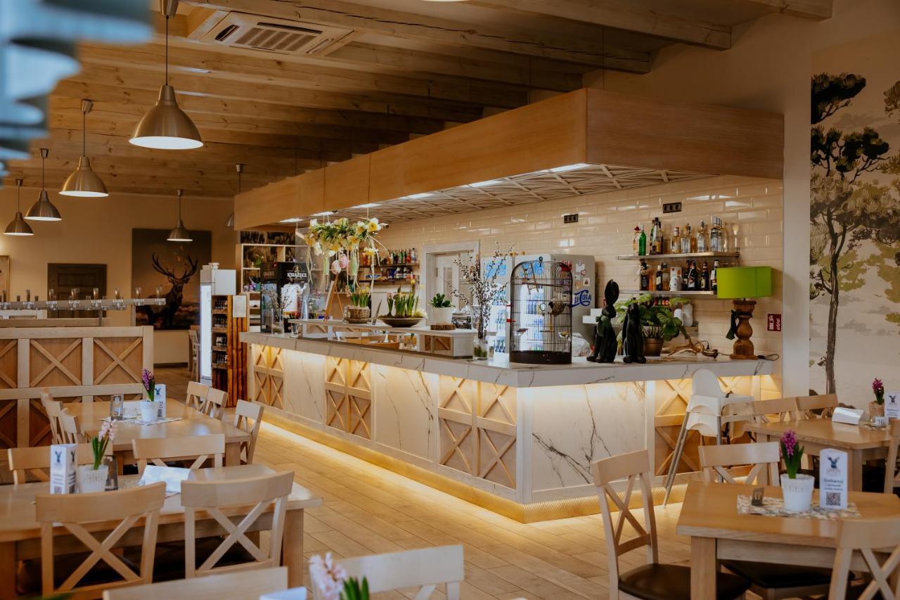 Hotel Greys Polonia Zasutowo 外观 照片