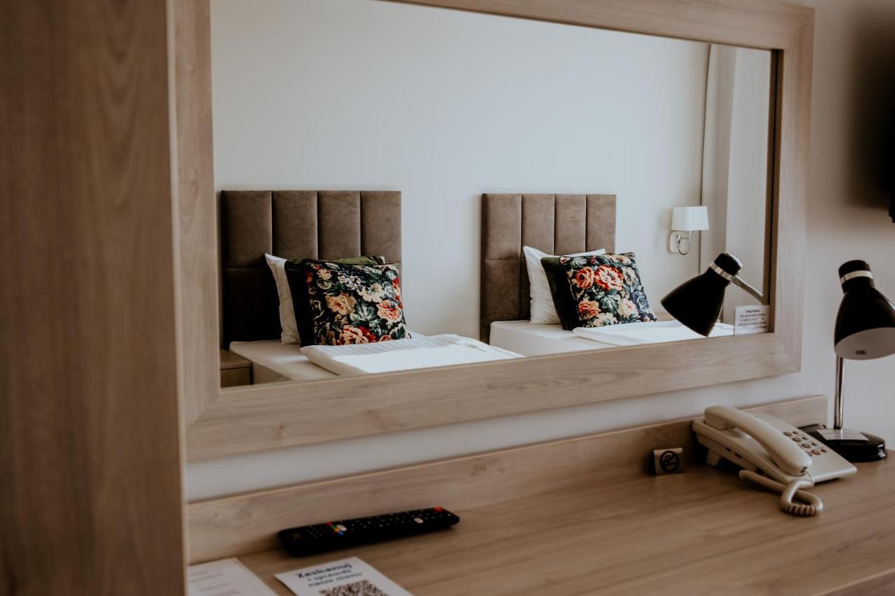 Hotel Greys Polonia Zasutowo 外观 照片
